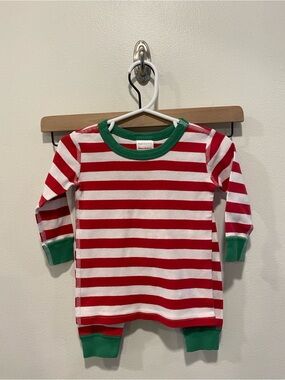 Hanna Andersson classic red and green organic pajama set size 75 12-18 Christmas